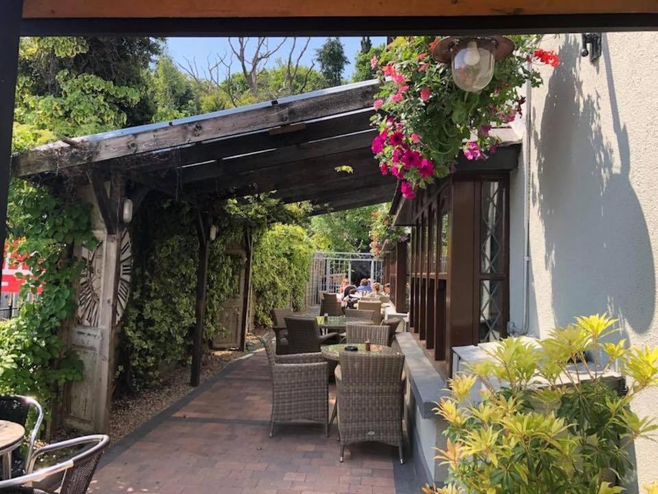 Chester Beatty Inn Ashford Dış mekan fotoğraf